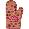 Grandmas Kitchen Free Cookies Oven Mitt Funny Grandmother Gift Baking Kitchen Glove Funny Graphic Kitchenwear Cool Grandma Novelty Cookware Pink Oven Mitt(Oven Mitt)