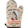 Made with Love That Means I Licked The Spoon and Kept Using It Oven Mitt Funny Graphic Kitchenwear Cool Food Novelty Cookware Multi Oven Mitt(Oven Mitt)