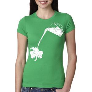 Womens Saint Patricks Day T Shirts for Pubs Funny Drinking Shirts for Women(Heather Green – Pouring Shamrock)