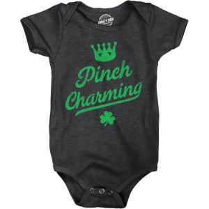 Pinch Charming Baby Bodysuit Funny St Pattys Day Parade Pinching Joke Jumper for Infants(Heather Black – Pinch Charming)