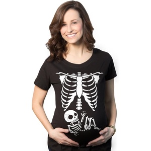 Maternity Skeleton Baby Halloween Pregnancy Announcement T Shirt(Heather Black – Skeleton Baby)
